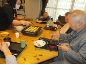 190222_昼食　たこ焼きパーティー（チャームスイート京都桂川）